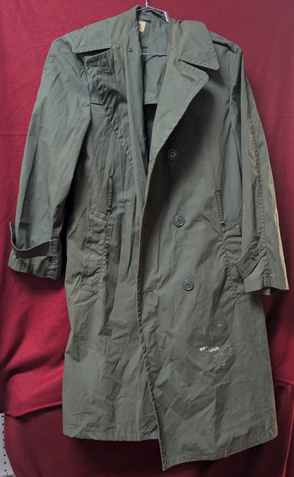 Raincoat Man's Cotton and Polyester Quarpel Army Green 274 (DB05-25Aug32)