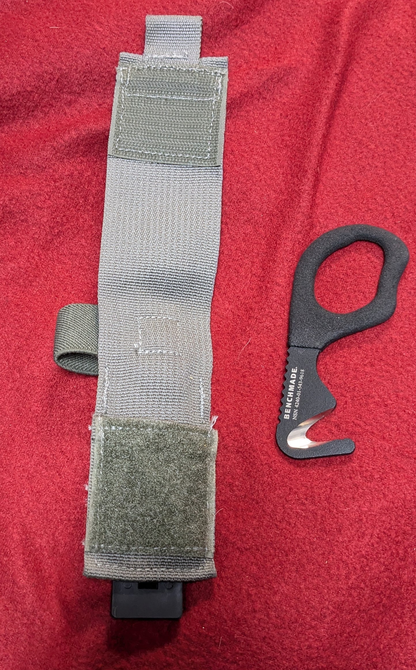 NOS BENCHMADE Rescue Hook Strap Cutter Steel Coated Handle (fa01-25APR94)