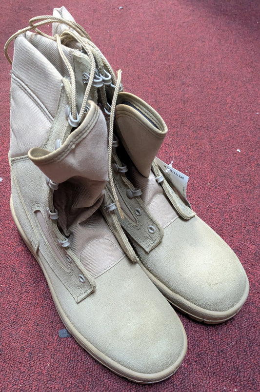 NWT McRae Hot Weather Combat Boots FR 9 Regular (DB11-25Jul61)