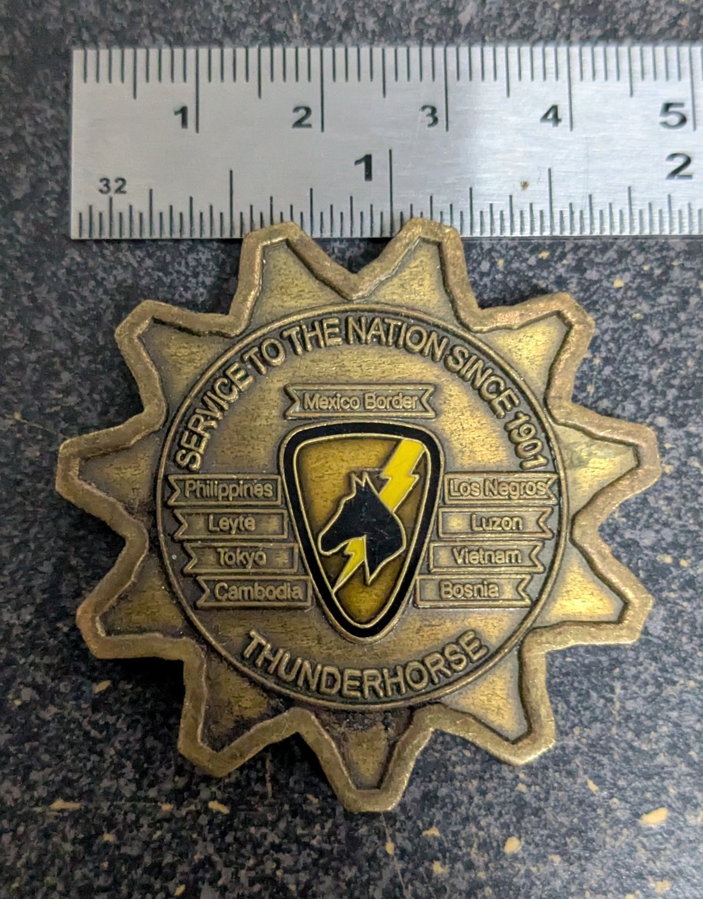 Challenge Coin 2-12 Cavalry Thunderhorse Military Veteran (26Jun34)