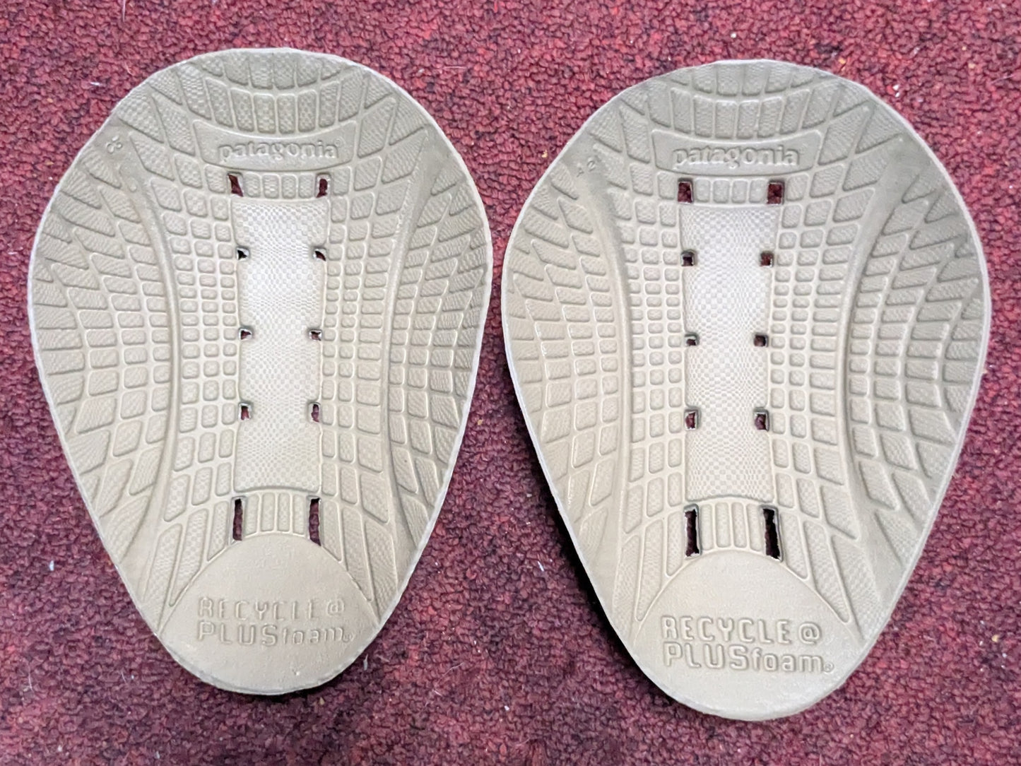 Set of Patagonia Versalite Khaki Elbow Pads (AB13-25Dec35)