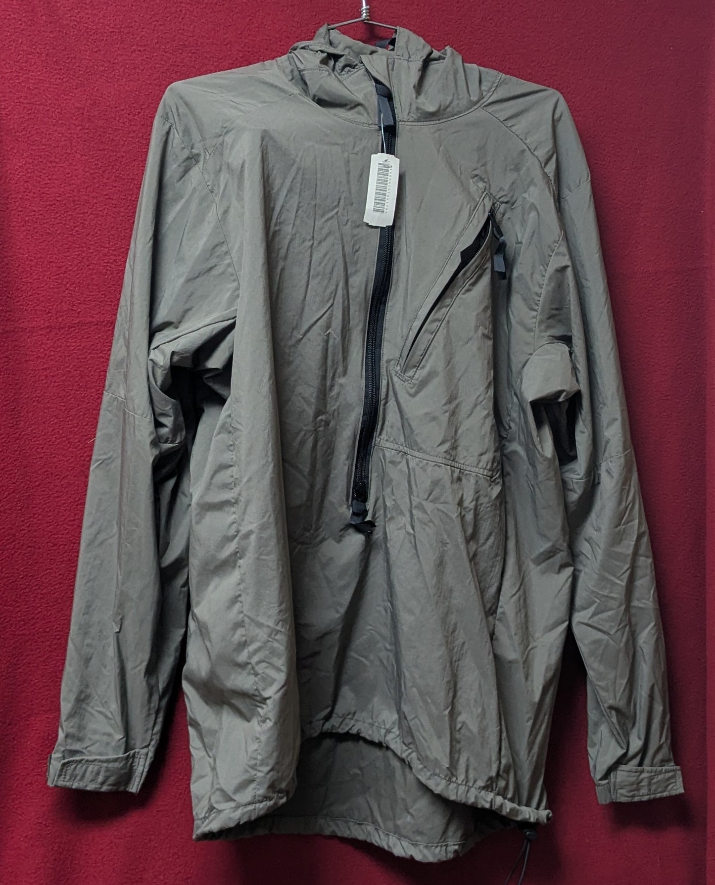 NWT ORC PCU LVL 4 Windshirt Grey Small (AB14-25Dec19)