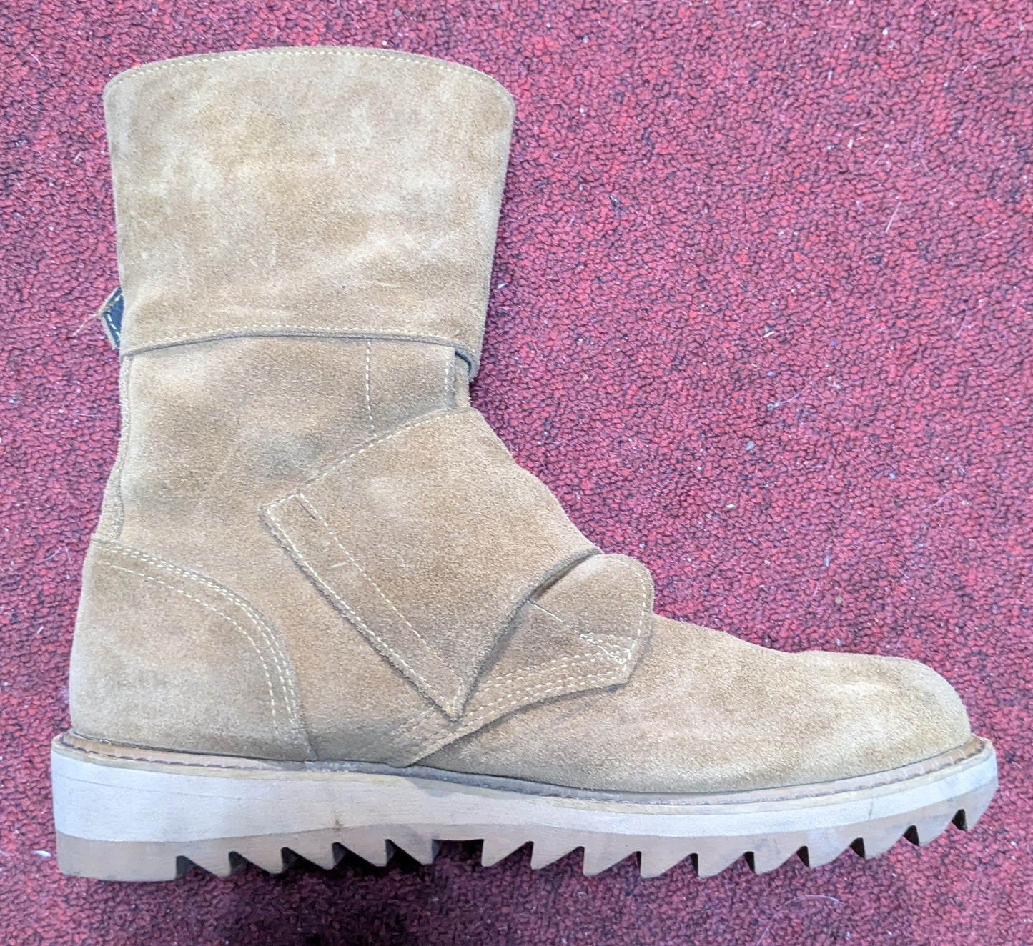 Corcorans CV2600 10" Tanker Boots Coyote Size 9 (AC01-25Nov30)