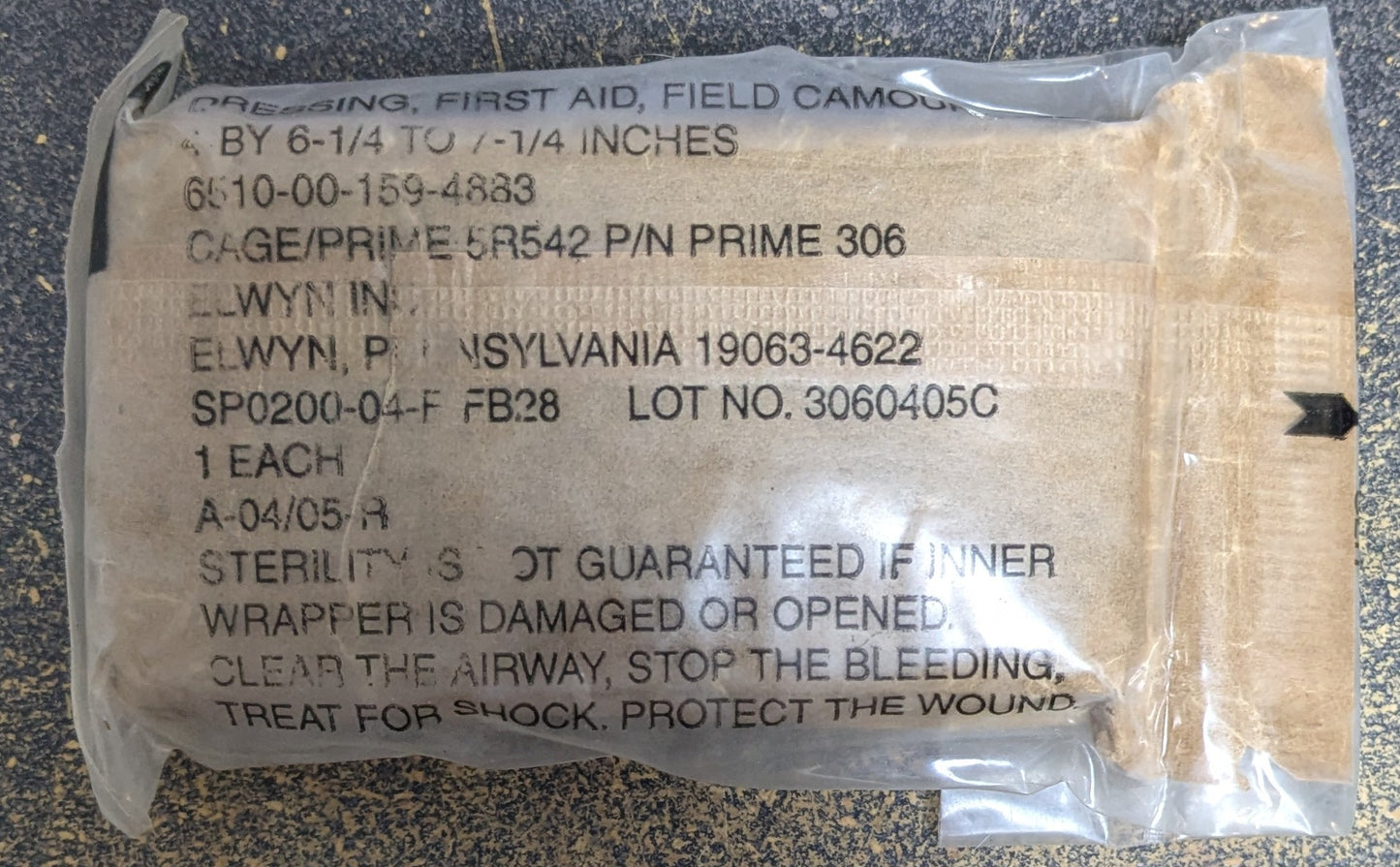 First Aid Field Dressing 4 x 6 1/4 to 4 x 7 1/4 Camouflaged (FA4-25Nov28)