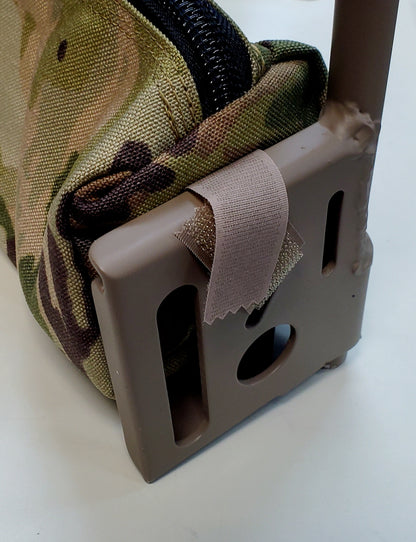 Custom Zipper Pouch for Behind Kidney Pad Alice Malice