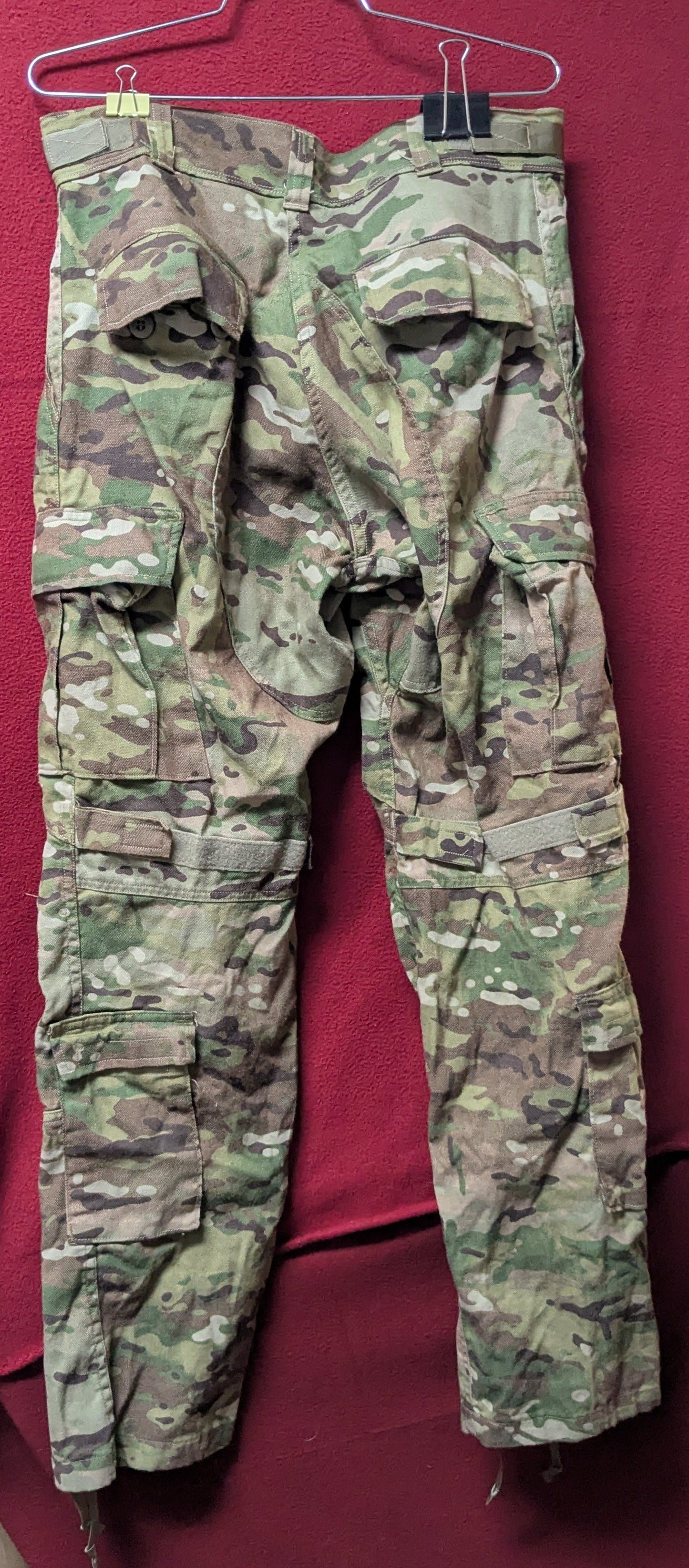 Small Long US Army Deployment Frac Combat Pants w/ Knee Pad Pockets (26Dec02)