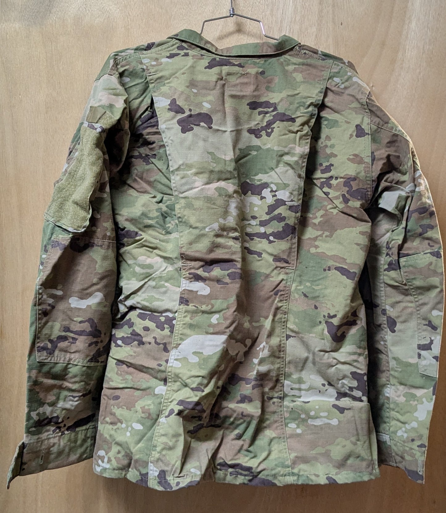 Female ACU Coat Multicam OCP 39L (AA05-26May33)