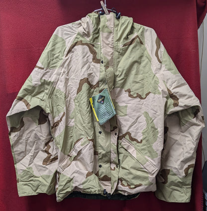 NWT Desert Night Camo Reversible Adventure Tech All Weather Gortex Jacket S/M Desert Camo/Night Camo (ab04-25APR84)