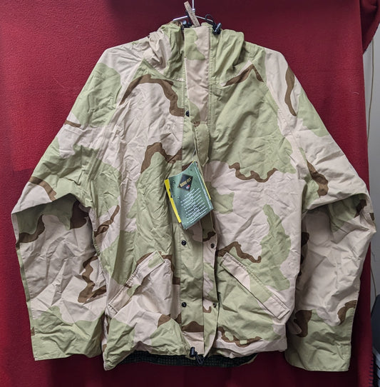 NWT Desert Night Camo Reversible Adventure Tech All Weather Gortex Jacket S/M Desert Camo/Night Camo (25APR83)