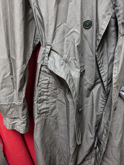 Raincoat, Man's, Cotton and Nylon, Quarpel Army Green 274 (CB09-25APR26)