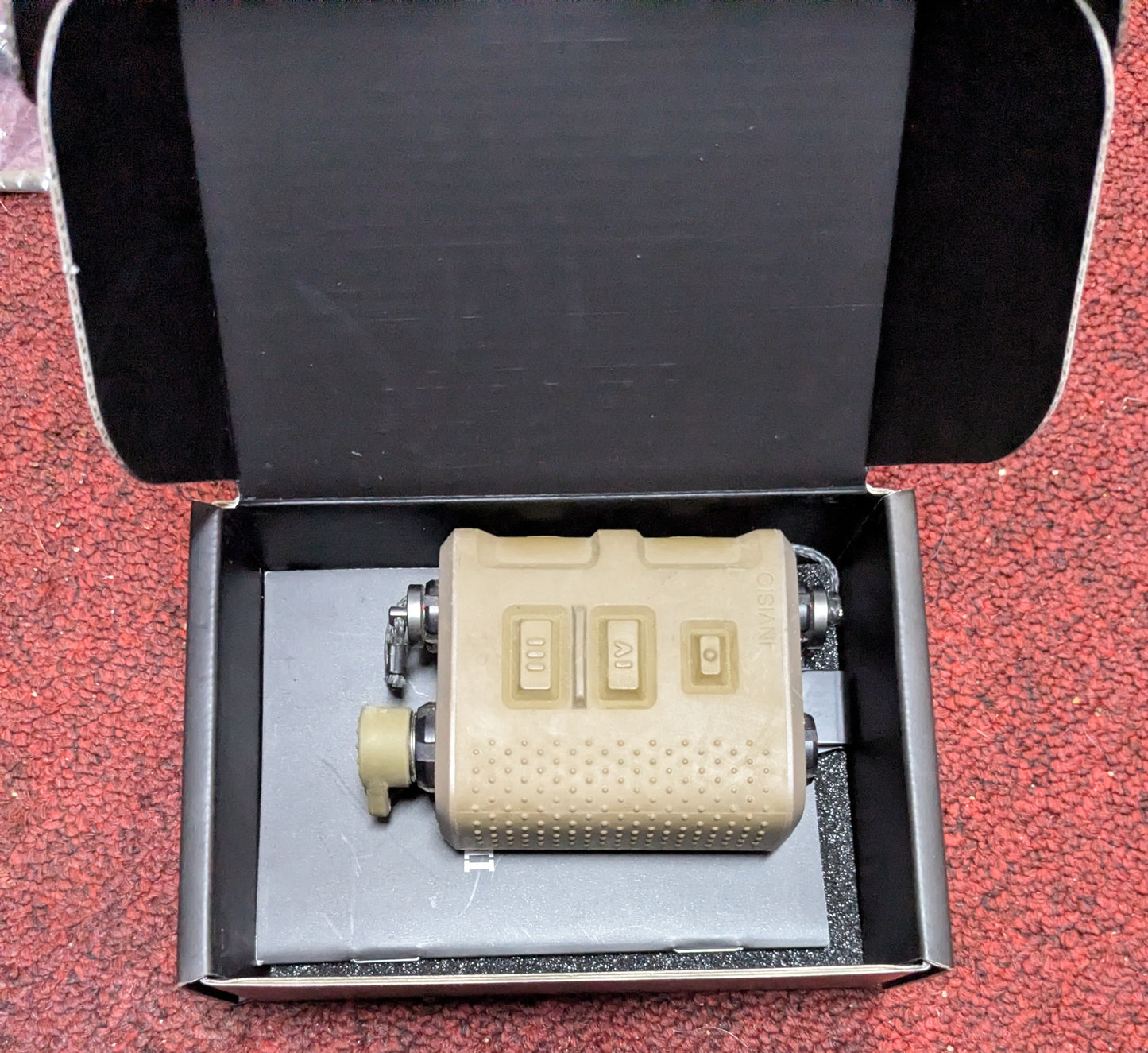 Invisio V60, 4-PTT, 3-COM, Tan (AB13-25Dec13)