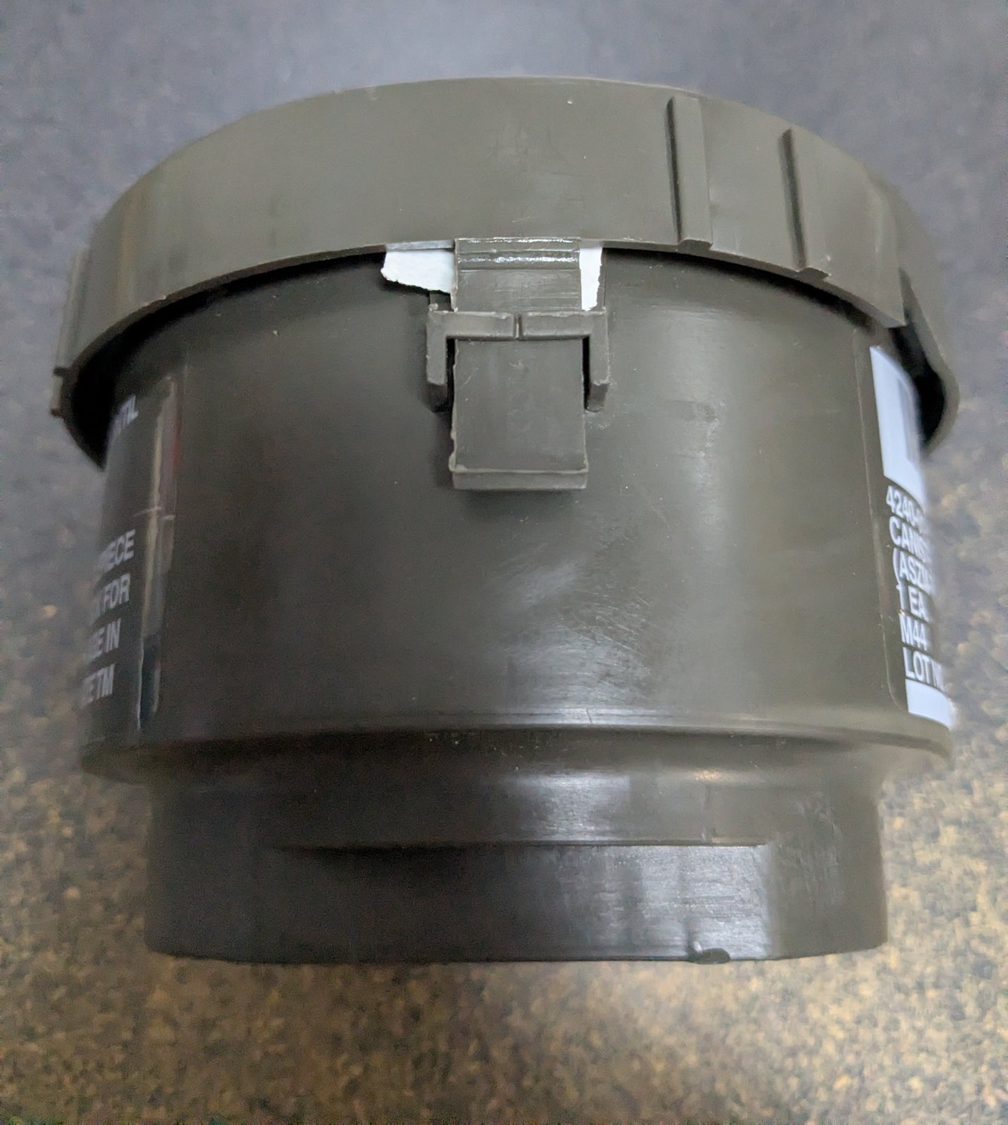 NWT USGI M44 Canister Chemical Biological Mask C2A1 (DB2-26Apr49)