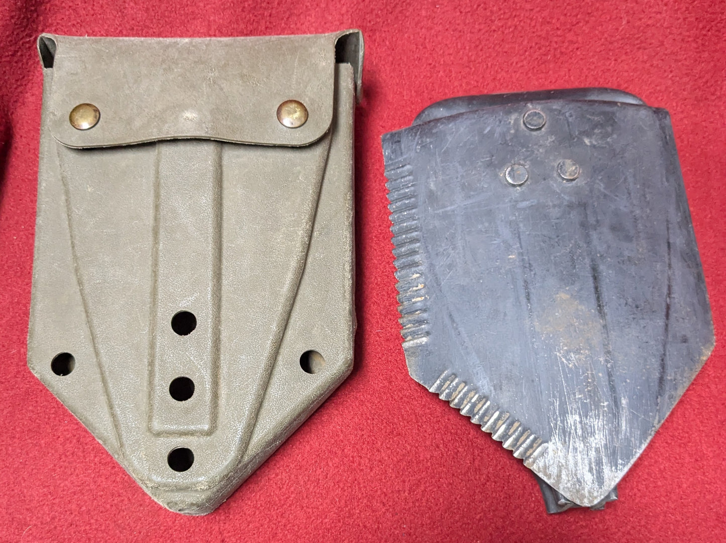 Entrenching Tool and Pouch Alice Style (26Jun11)