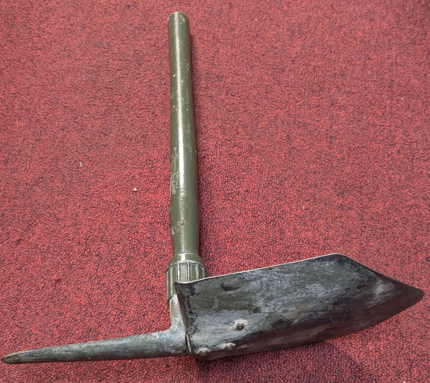 Military Entrenching Tool, Shovel, Pickaxe (cb02-25May126)