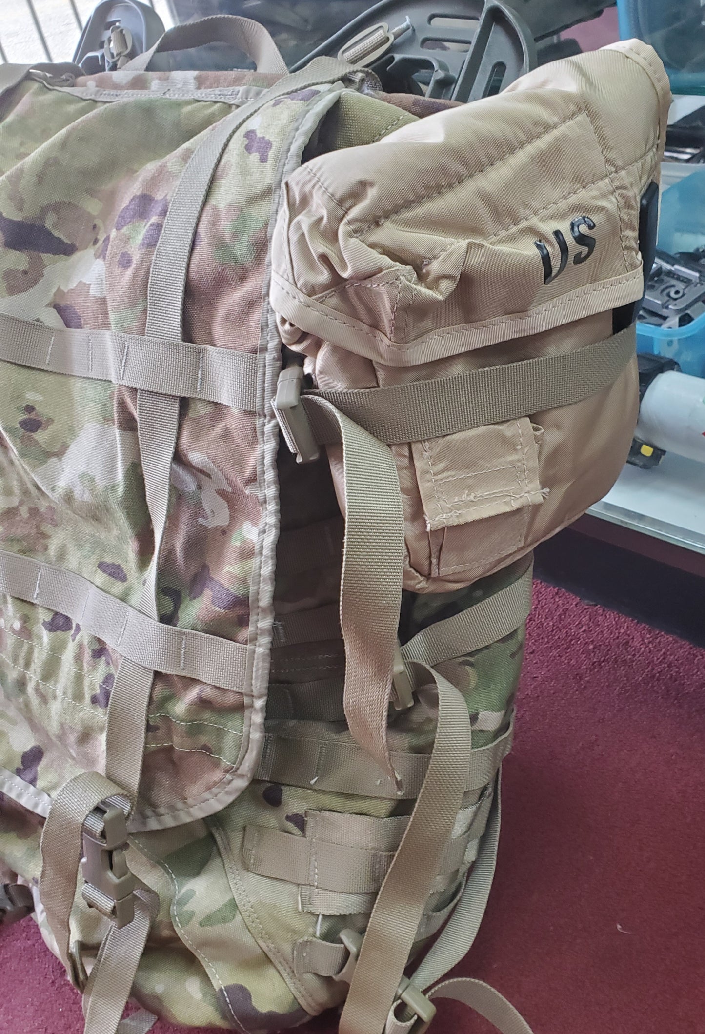 "SFAS Ready" OCP Large Molle II Ruck Modification Configuration w/ 2 x 2Qt Tan Canteen Covers
