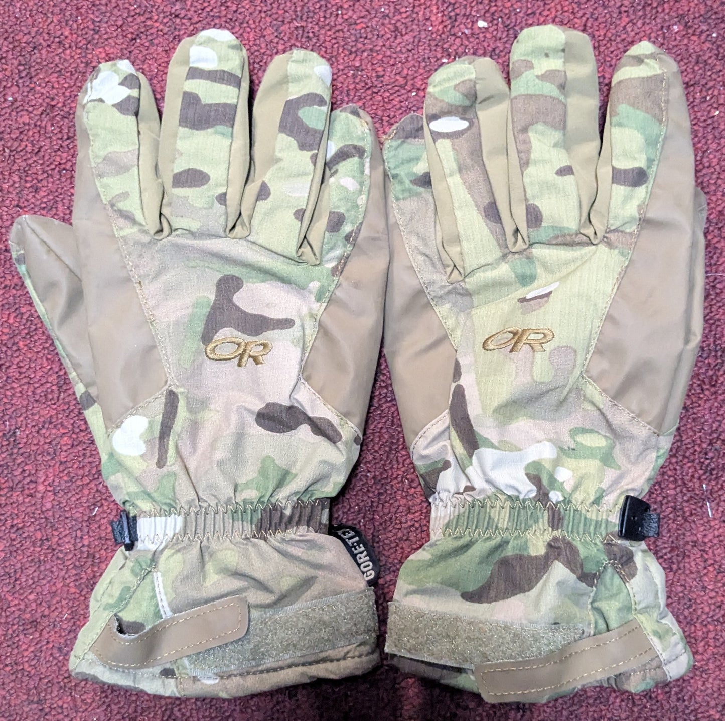 NOS Outdoor Research Poseidon Intermediate Cold Weather GoreTex Gloves Large (DA10-25Aug40)