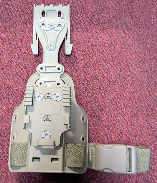 Safariland 6004-UFA Single Strap Leg Shroud w/ QLS 19 Tan (AB16-25Jul63)