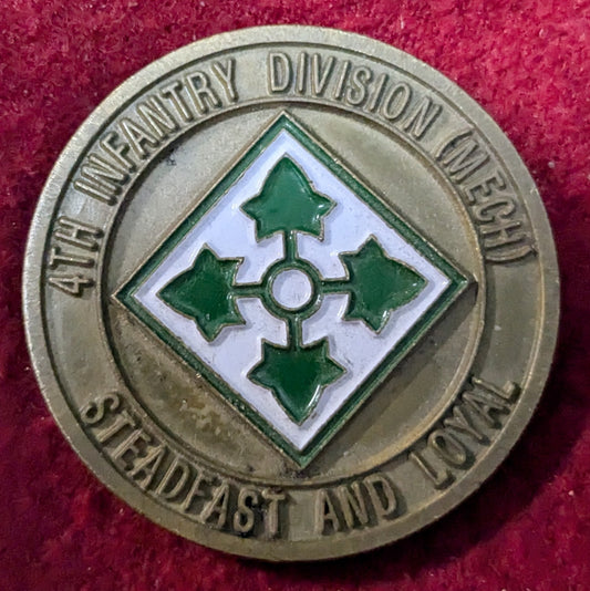 Challenge Coin 4th Infantry Division (Mech) Steadfast and Loyal For Excellence Ivy Division (25May43)