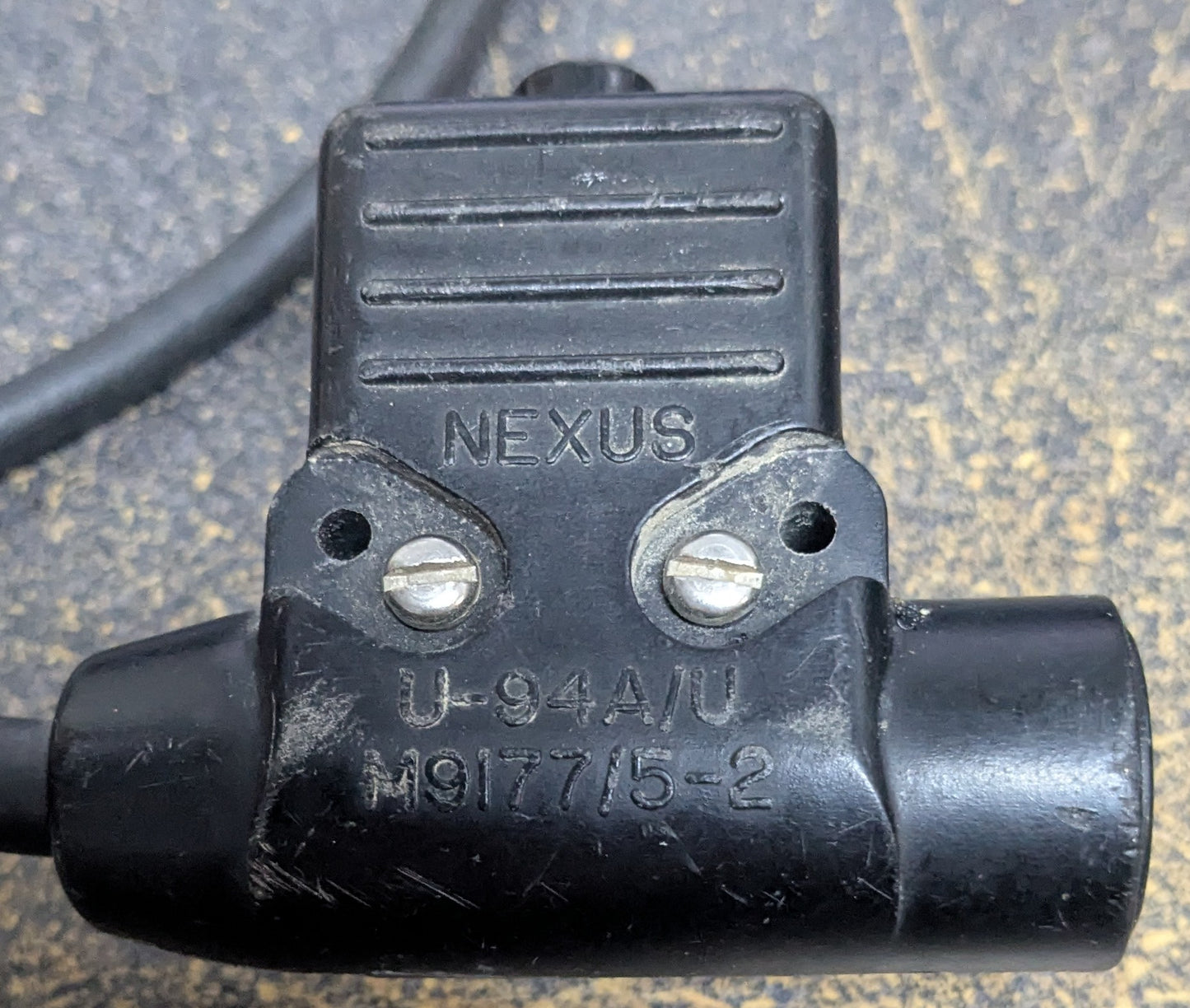 3M Peltor Nexus Push to Talk PTT M9177/5-2 U-94A/U (FB6-26Mar02)