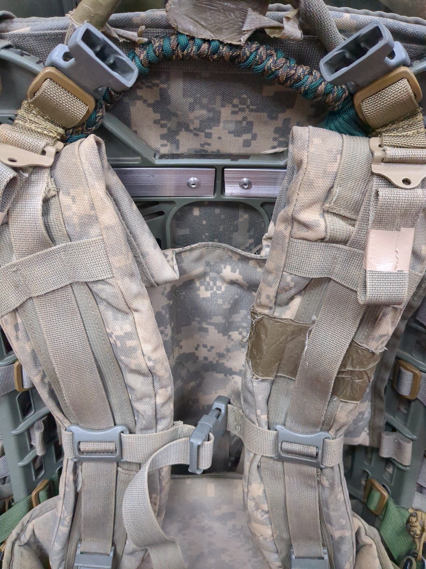 Yang  - Customer Ship Out 'Ranger Ready' ACU Molle II Ruck