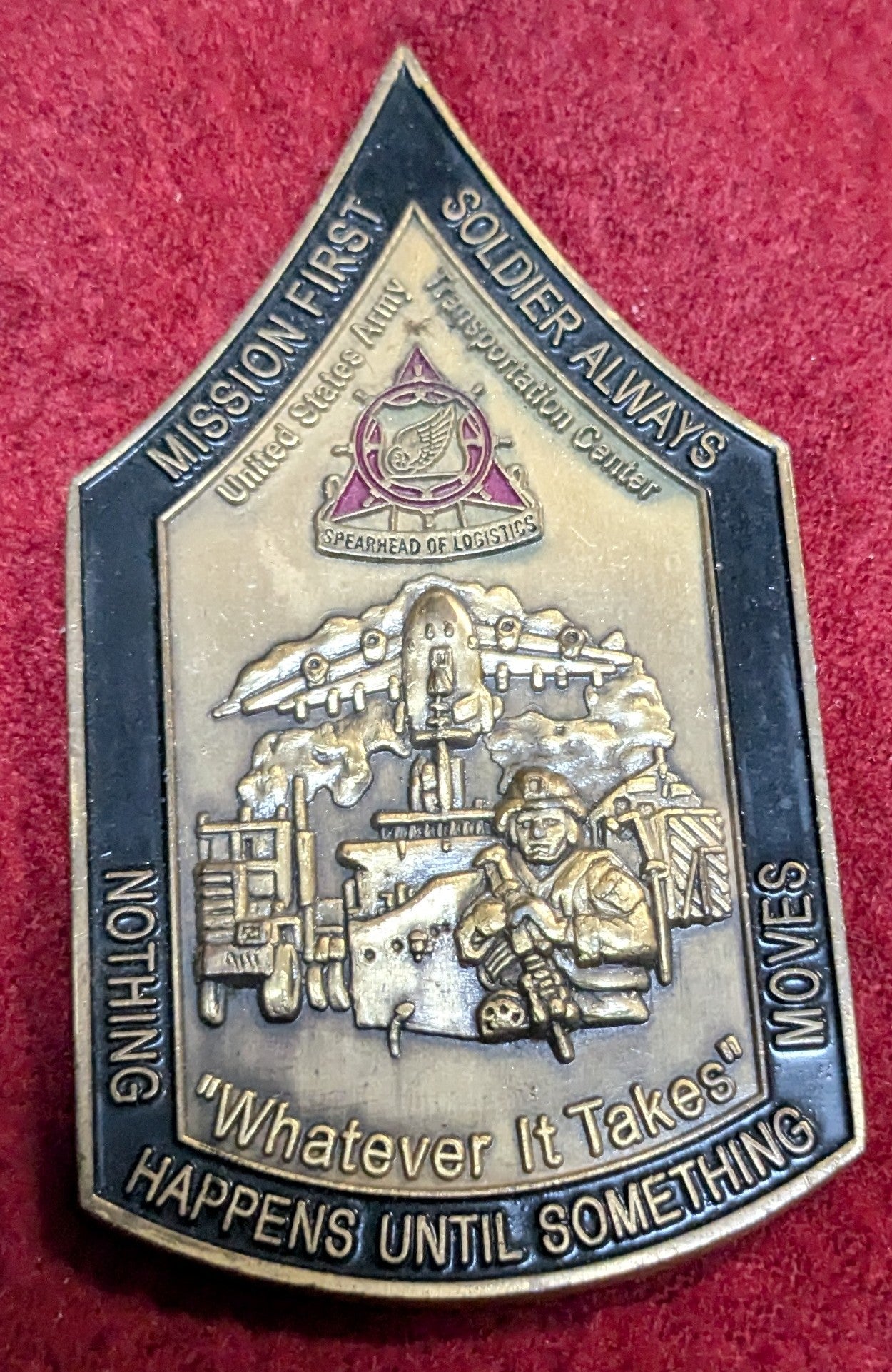 Challenge Coin US Army Transportation Center, Nothing Moves (chcc-25APR138)