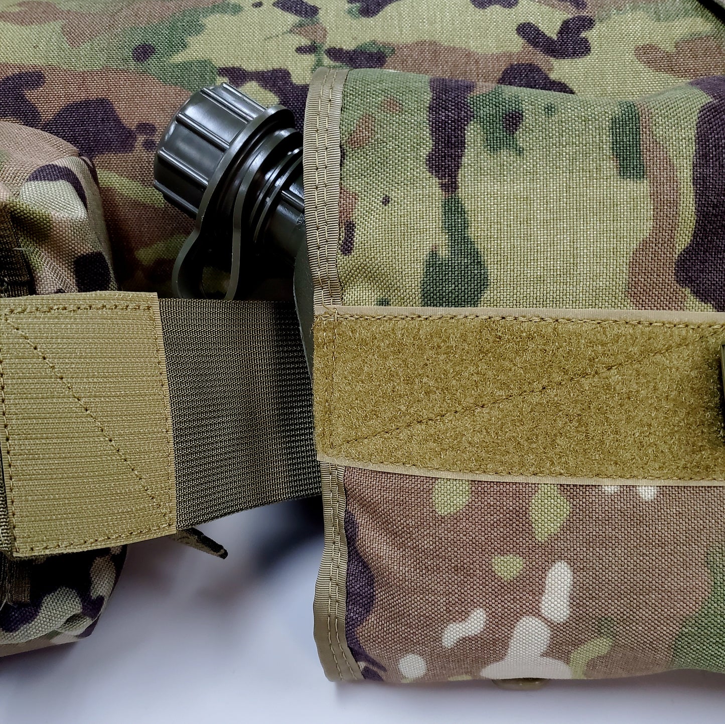 SET of Custom Lightweight Molle Side-Release 2qt Canteen Covers Molle 4000 4k Molle II (gtt)