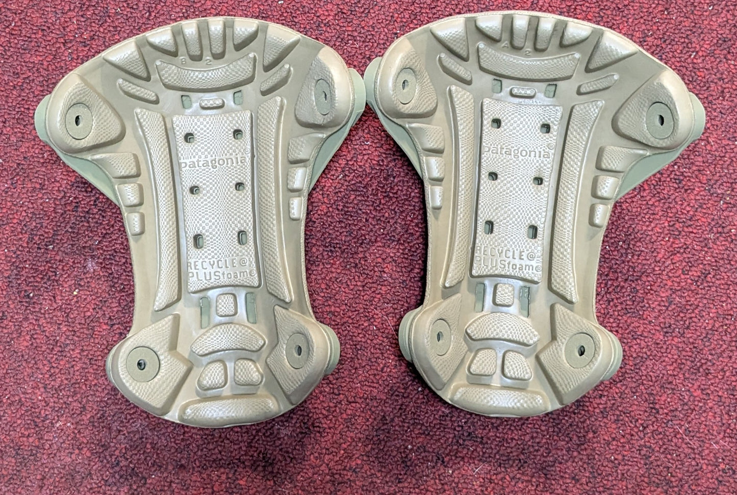 NWT Patagonia Knee Pad Inserts (FA6-25Nov41)