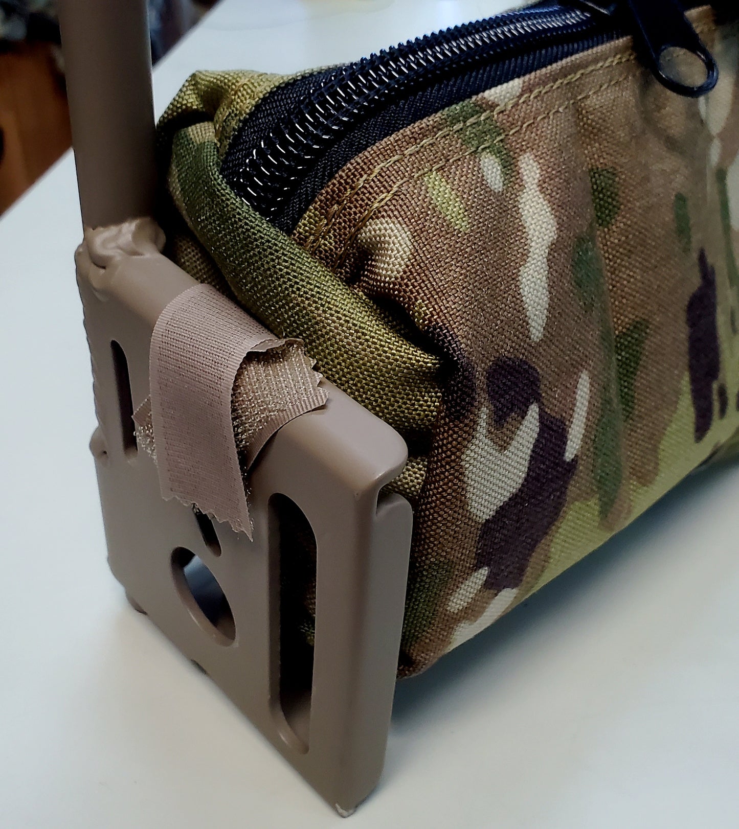 Custom Zipper Pouch for Behind Kidney Pad Alice Malice