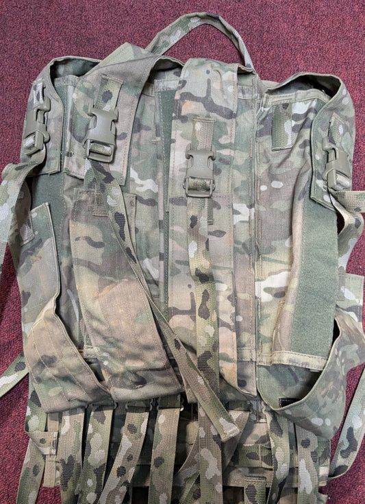 Bulldog Molle Panel - Shoulder Straps - Waistbelt - 4 60mm Single Round Pouches (DC11-25May115)