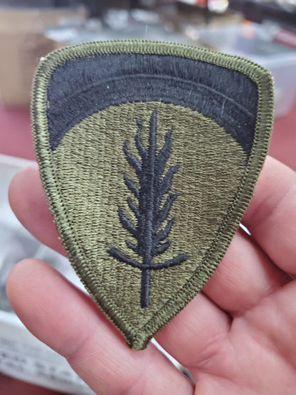 NOS US Army EUCOM US European Command Sew on Patch Subdued OD Woodland Camouflage (bu06-uec)