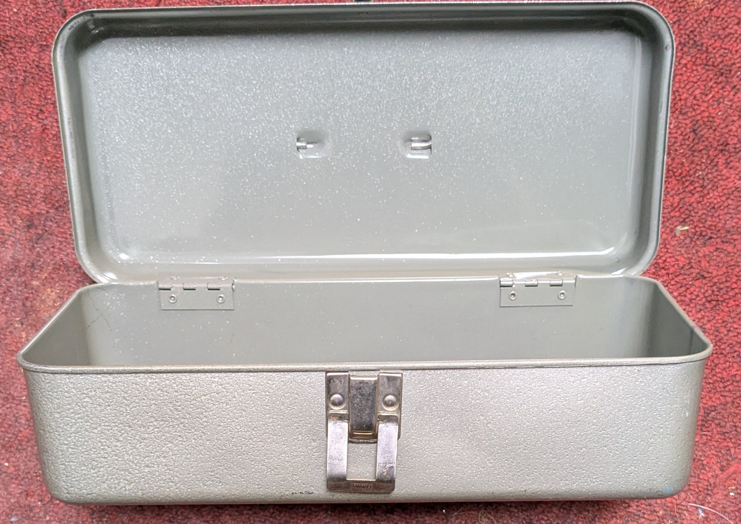 Worcester T & S Grey Enameled Tool Chest 3 7/8" x 11 1/2" x 4 7/8" (FA1-26jan67)