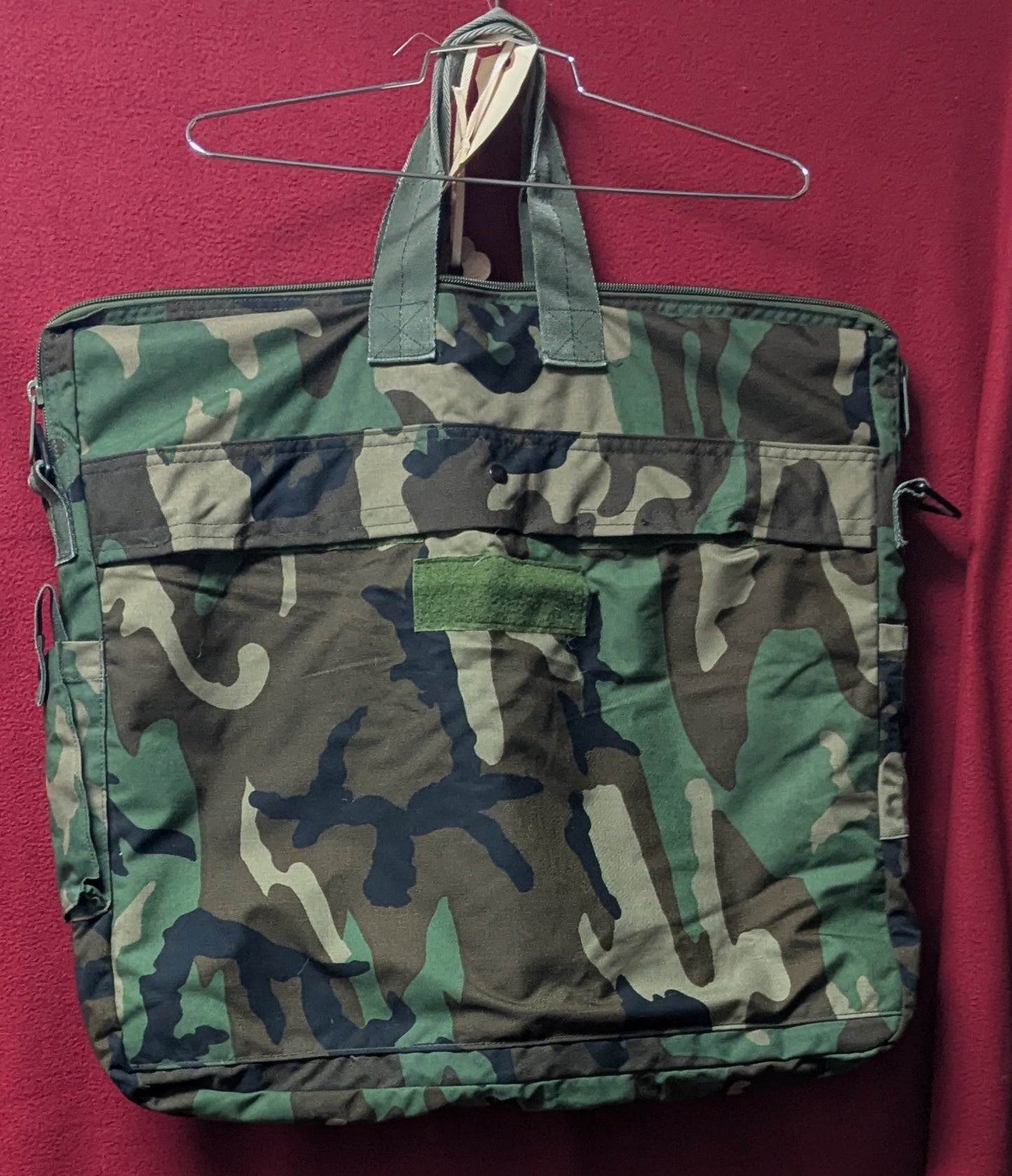 US Military AH-64 Apache Flyers Helmet Bag Woodland (EA4-26Mar26)