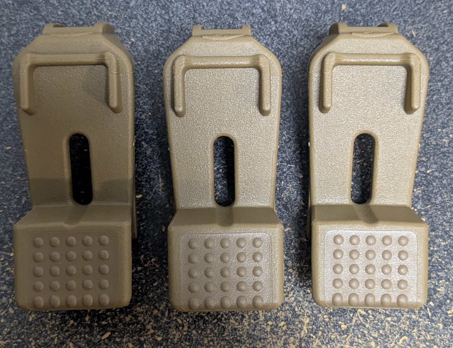 NWT MAGPOD 3 Pack Coyote Tan Gen 3 PMAG Base Plate(AA05-26May15)