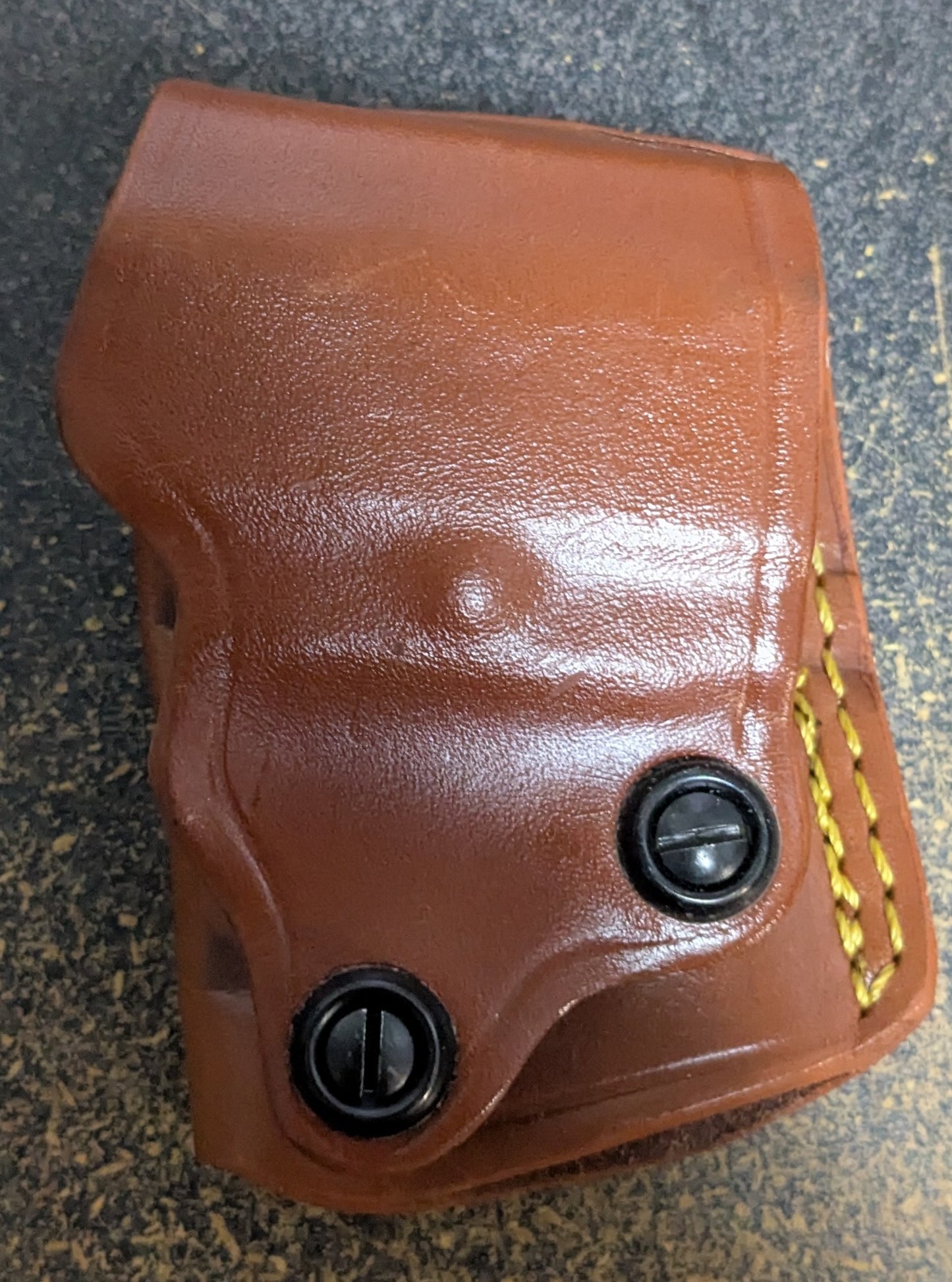 Gould and Goodrich Right Hand Yaqui Slide Holster #801 195 Leather Belt Holster (FA2-26Mar89)