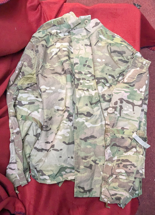 GSAK Crye Ghillie Sniper Kit w/ Bag - see pictures for contents - (25APR126)