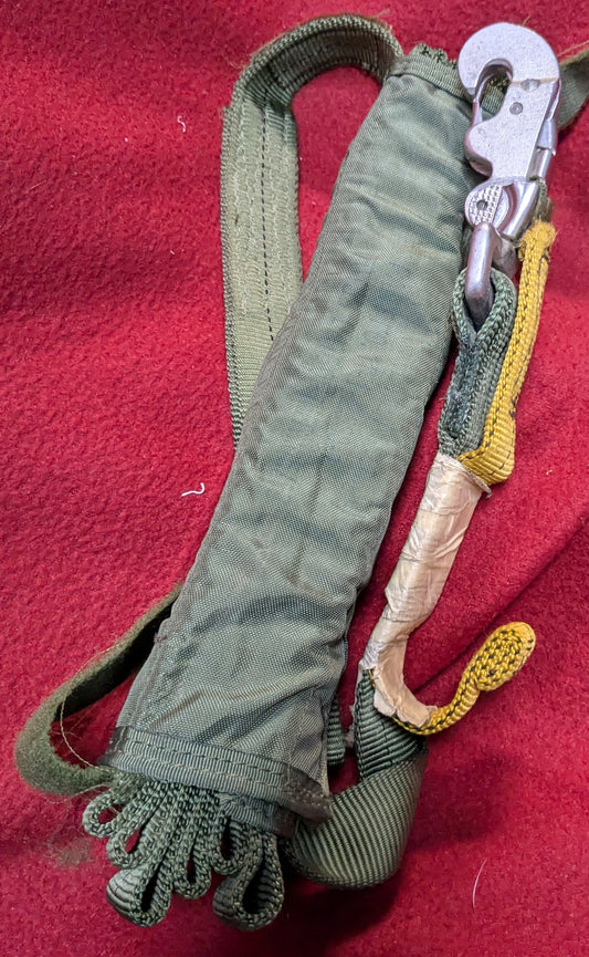US Army Airborne HPT Lowering Line (25APR134)