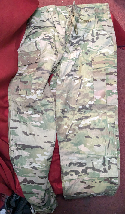 GSAK Crye Ghillie Sniper Kit w/ Bag - see pictures for contents - (db15-25APR126)