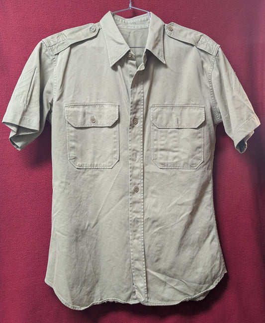 Vintage US Army Short Sleeve Button Down 16.5 x 33 (FB4-26Mar07)