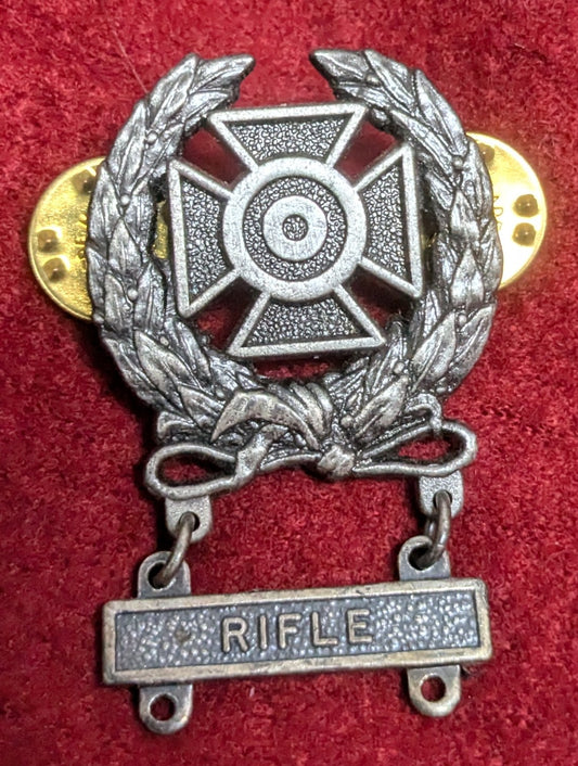 Badges, Expert Marksman Rifle (BLK) (25Jun42)