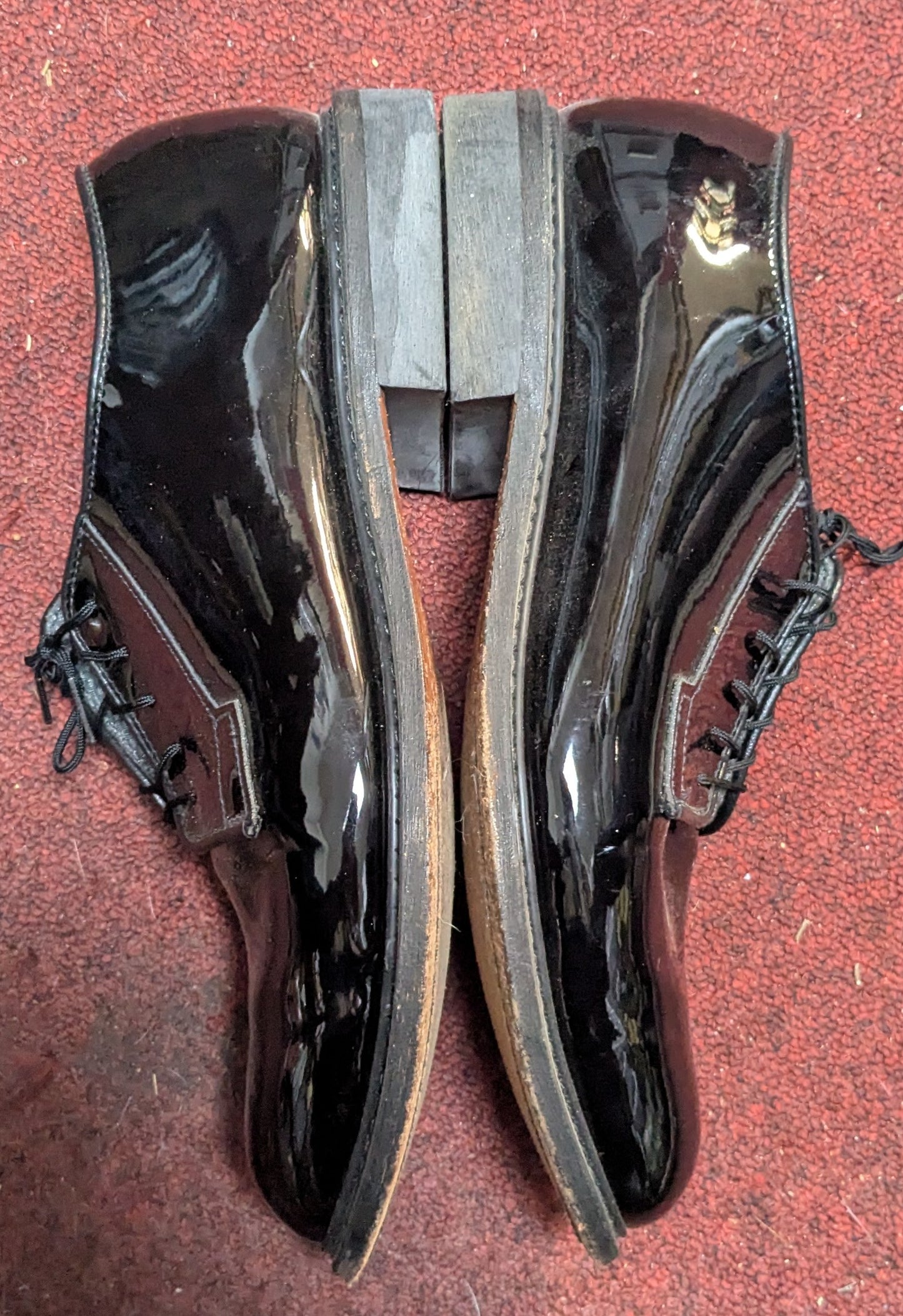 Bates Dress Shoes 11D (FB3-26Mar11)