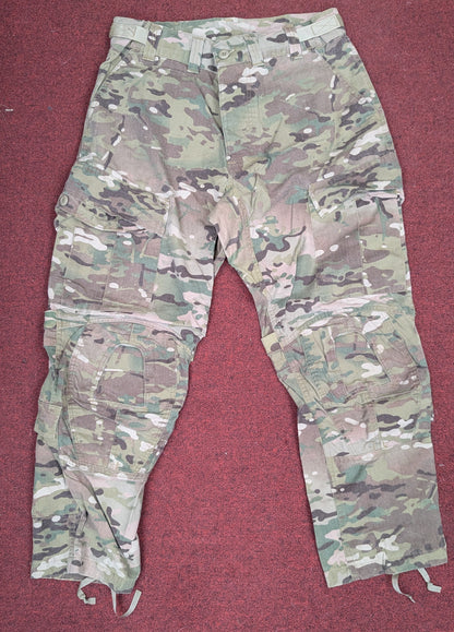 US army deployment medium short frac combat pants Used (db09-apg12)
