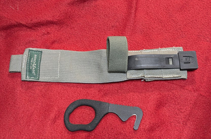 NOS BENCHMADE Rescue Hook Strap Cutter Steel Coated Handle (fa01-25APR94)