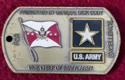 Challenge Coin Presented by General Dick Cody for Excellence Vice Chief of Staff (chcc-25May71)