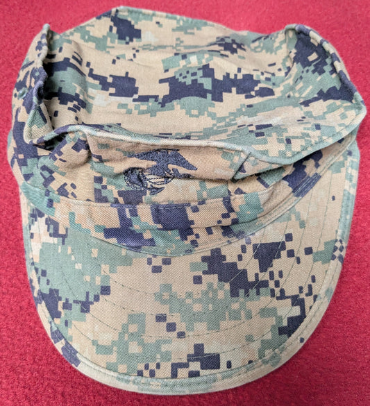 USMC Marpat Woodland 8 Point Cover Medium (AC01-25Jul77)