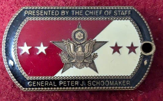 Challenge Coin Presented by the Chief of Staff General Peter J Schoomaker (25May37)