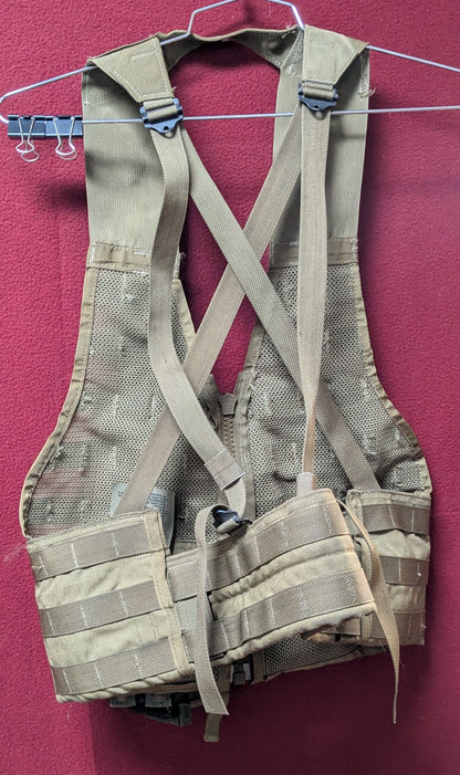 Molle II Load Carrying Equipment Vest Marpat Coyote Brown w/2 Grenade Pouches (AB13-25Jul71)