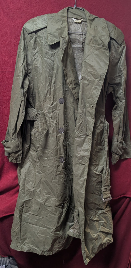 Bonham MFG Raincoat, Men's, Lightweight Regular 38 (DB05-25Aug33)