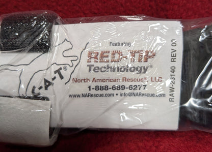 NWT US Army OCP IFAK Tourniquet Pouch w/ Red-Tipped CAT 7 Tourniquet (CB05-25APR32)