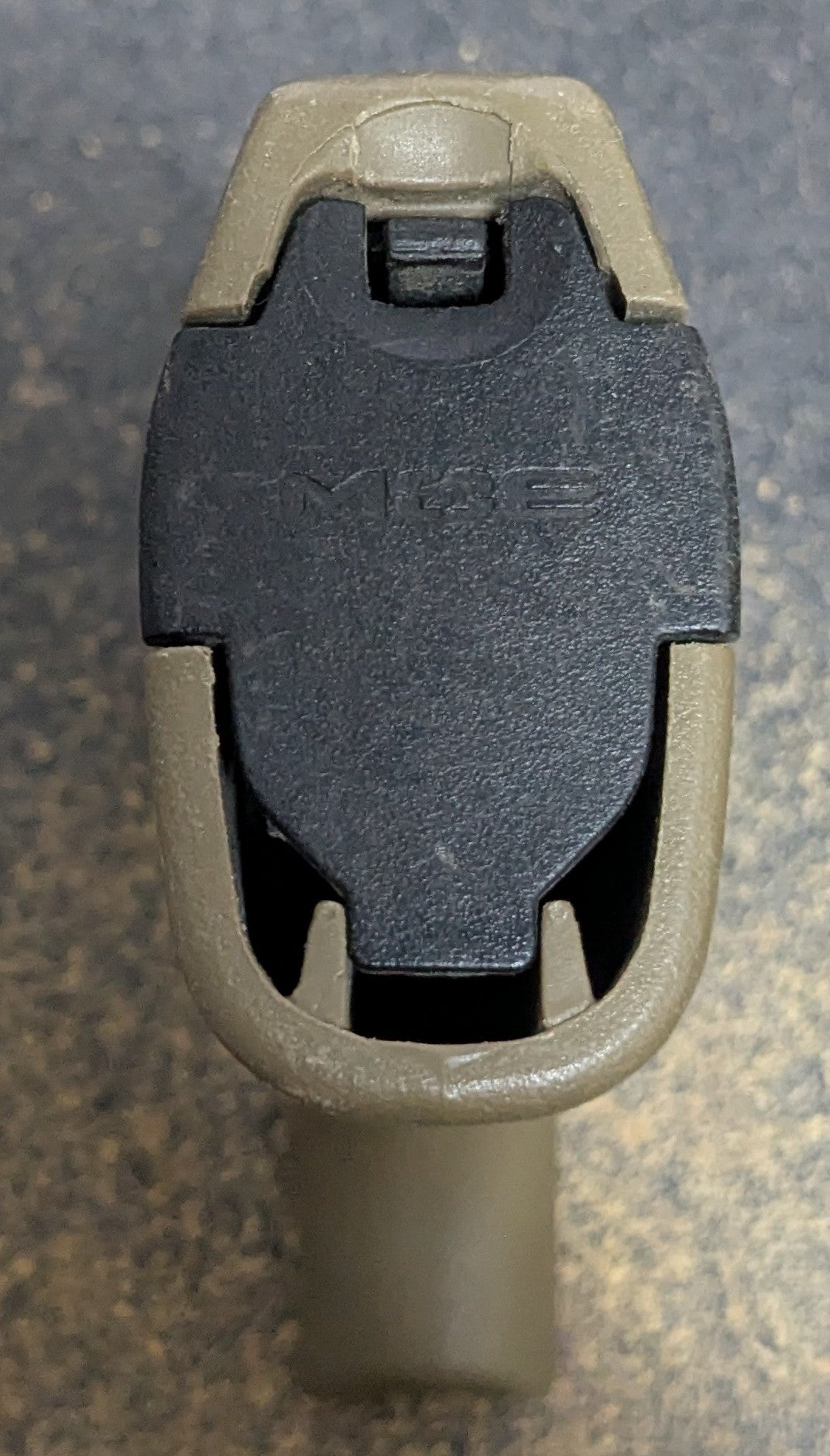 Magpul MOE Pistol Grip AR-15/M-16 Coyote (AA06-26Jan21)