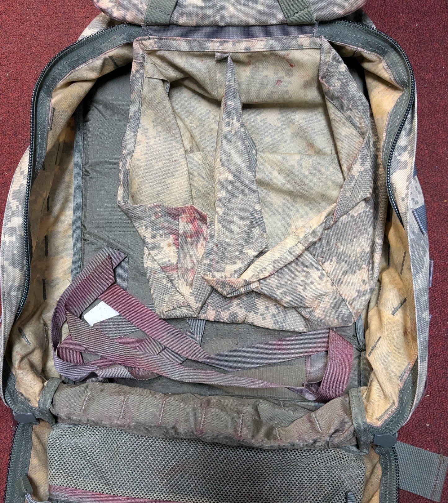 Blackhawk! Special Operations Medical Pack ACU Multicam (DB9-26Feb01)
